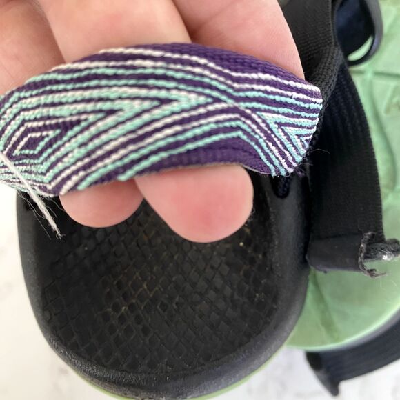 Chaco Sandals Sz‎ 6 Blue Purple Yellow Strappy Hiking Beach - Picture 9 of 10